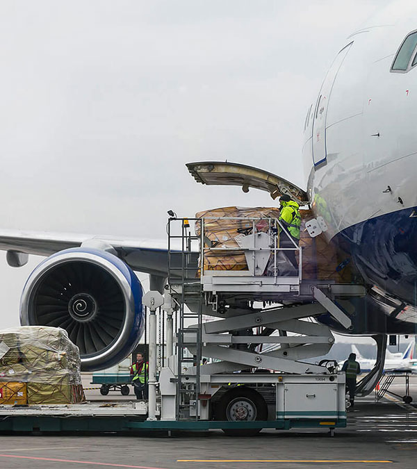 展华威国际空运